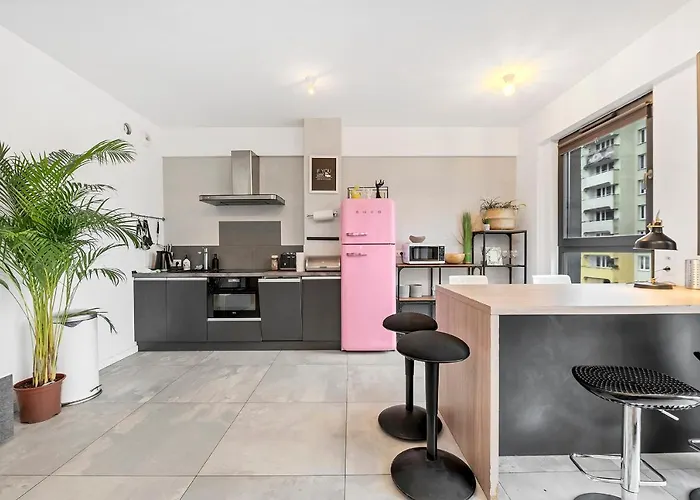 Lumina 4-Room Apart With Large Balcony